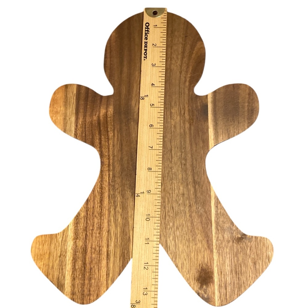 Gingerbread Man Wooden Board with Peppermint Accents - Picture 5 of 7